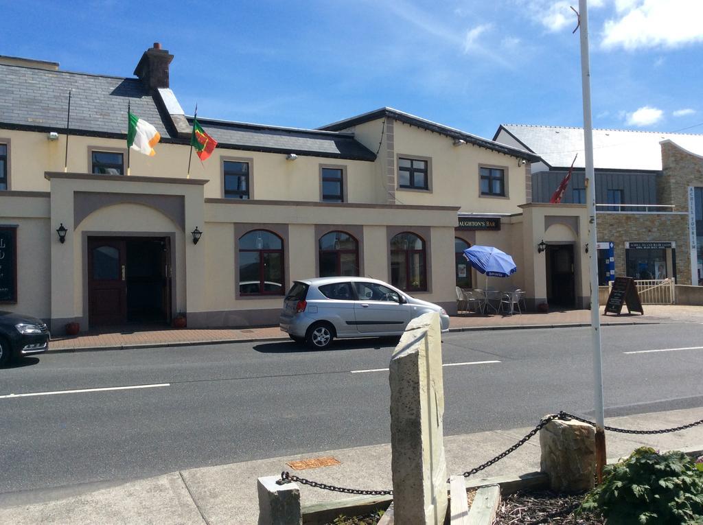 Achill Sound Hotel - Ostan Ghob A'Choire Exterior photo